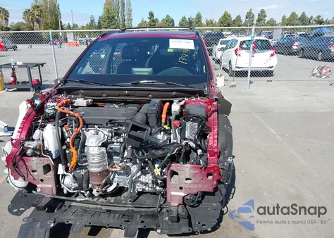 2025 Honda Cr-V Hybrid Sport Touring z USA, uszkodzony, nr VIN 7FARS6H95SE081416